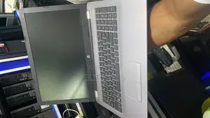 Laptop HP EliteBook 840 G5 8GB Intel Core I7 SSD 256GB
