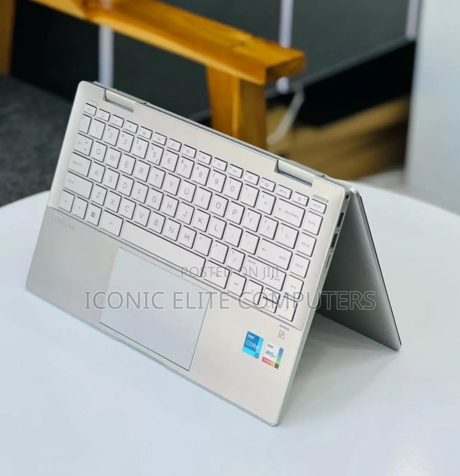 New Laptop HP Pavilion X360 14 8GB Intel Core I7 SSD 512GB