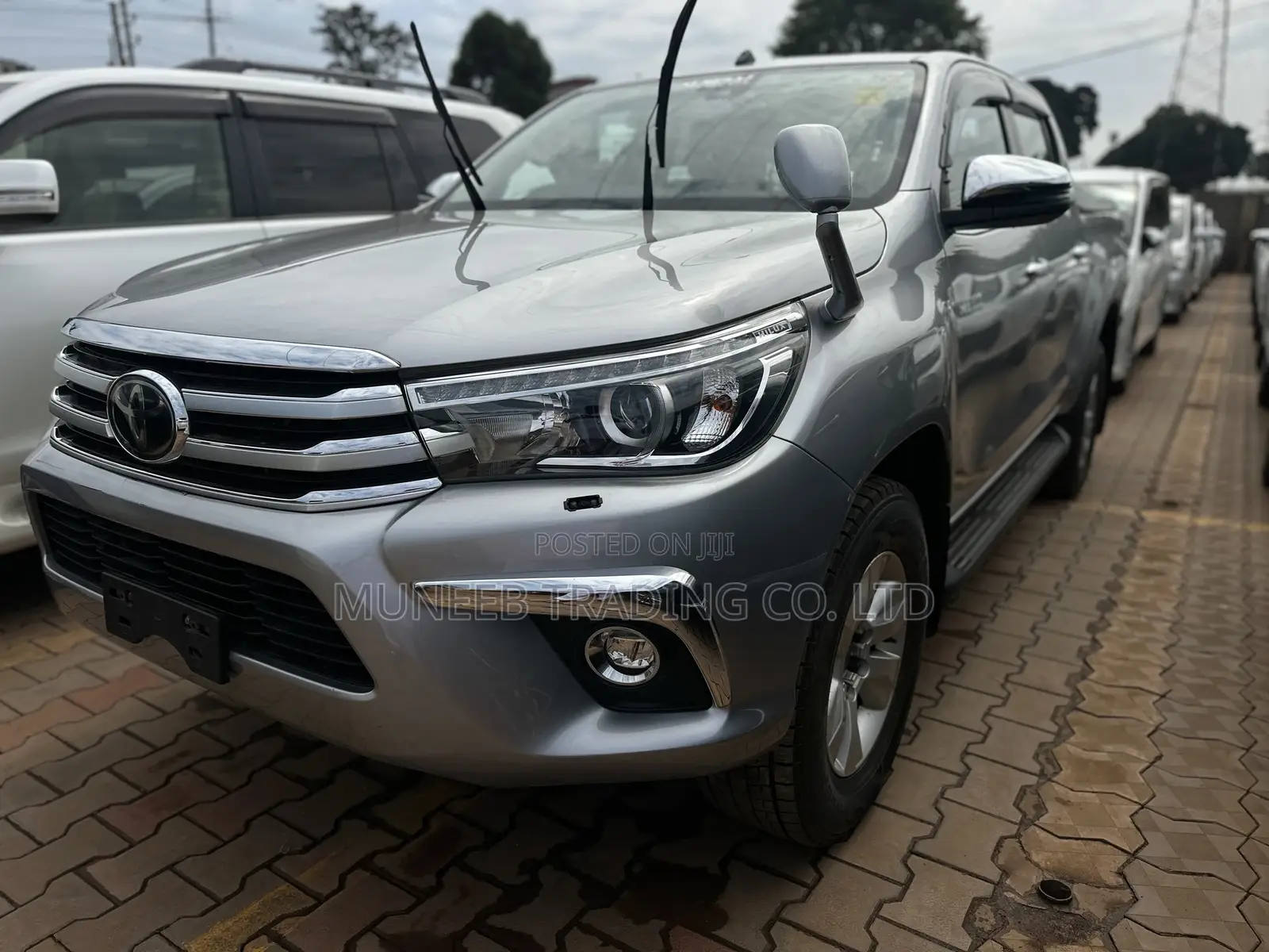 Toyota Hilux 2018 Silver