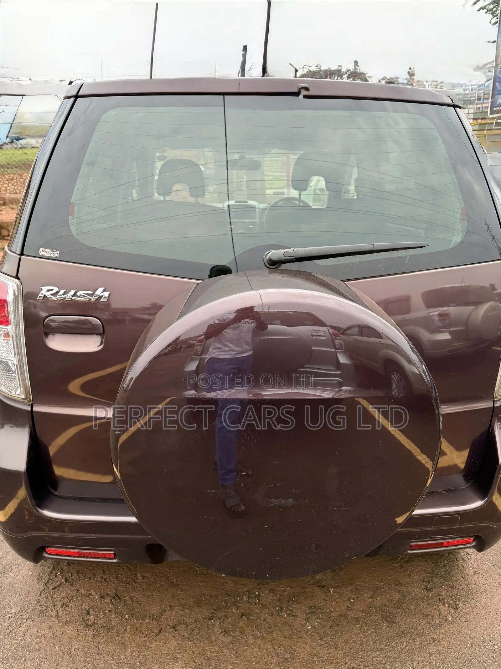 Toyota Rush 1.5 AWD 2010 Burgundy
