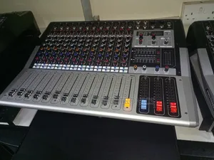 Amp Mixture 12 Chanels