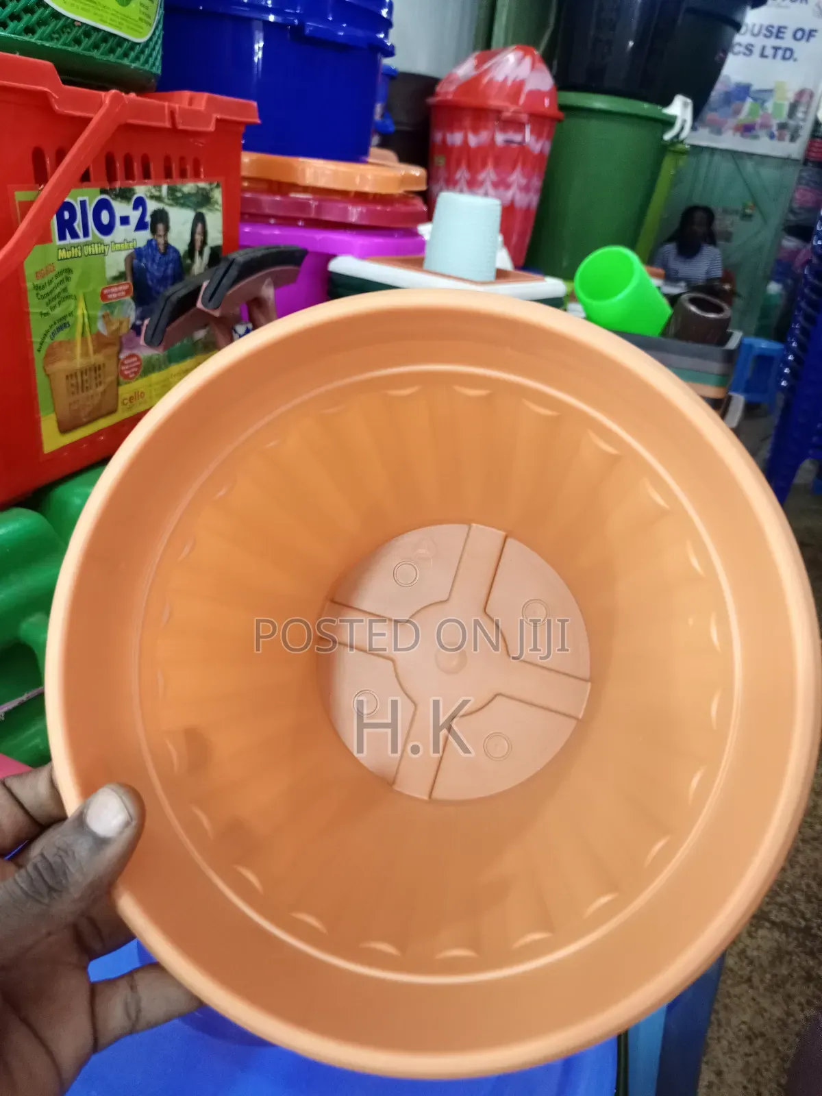 Plastic Plant Pot