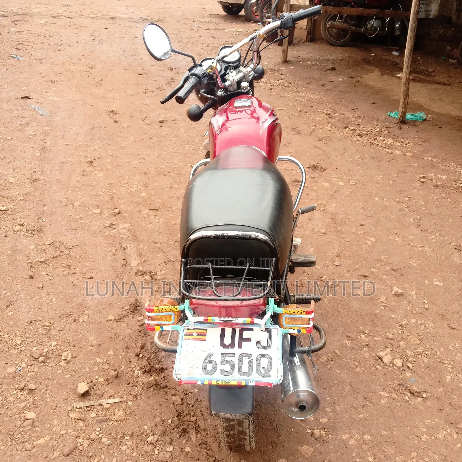 Bajaj Boxer 100 2023 Red