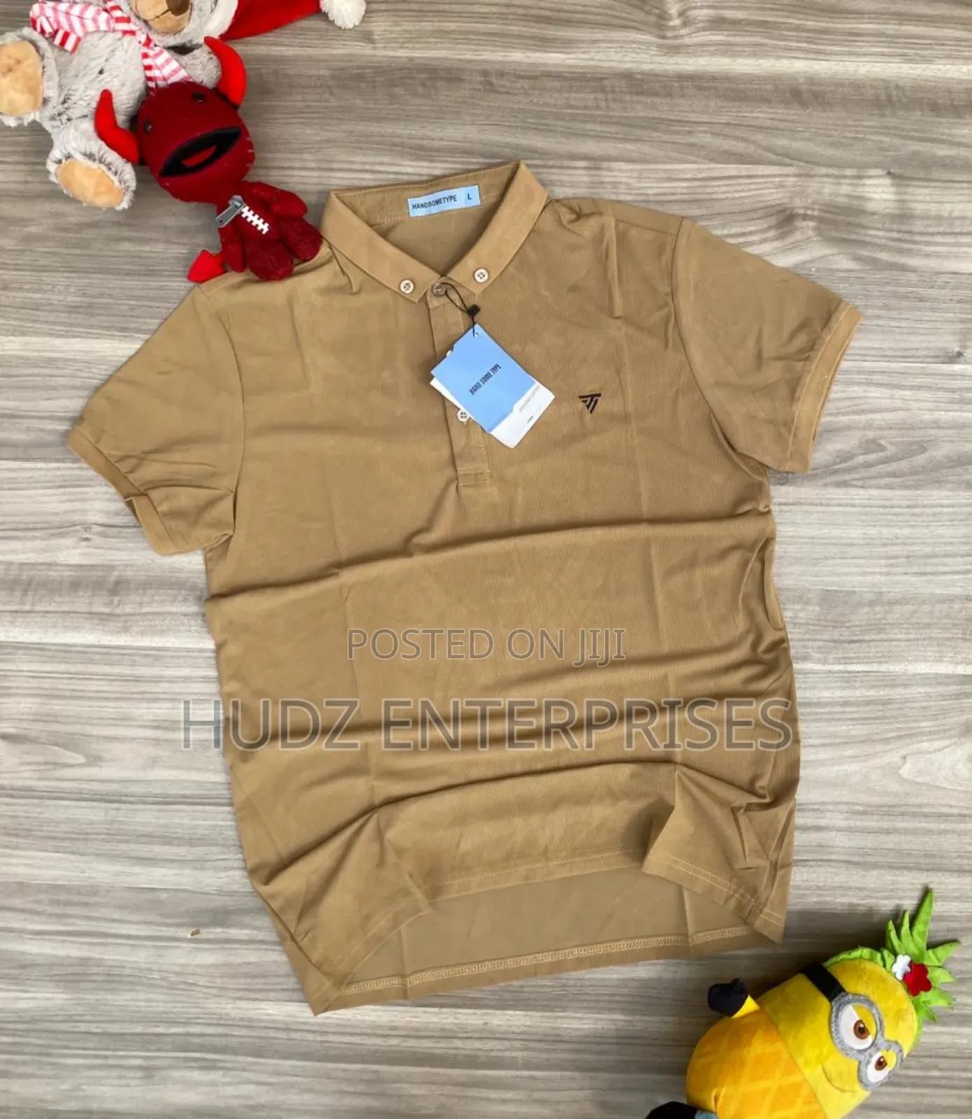 Smart Collar T-Shirt Brown and Cream