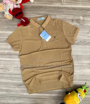 Smart Collar T-Shirt Brown and Cream