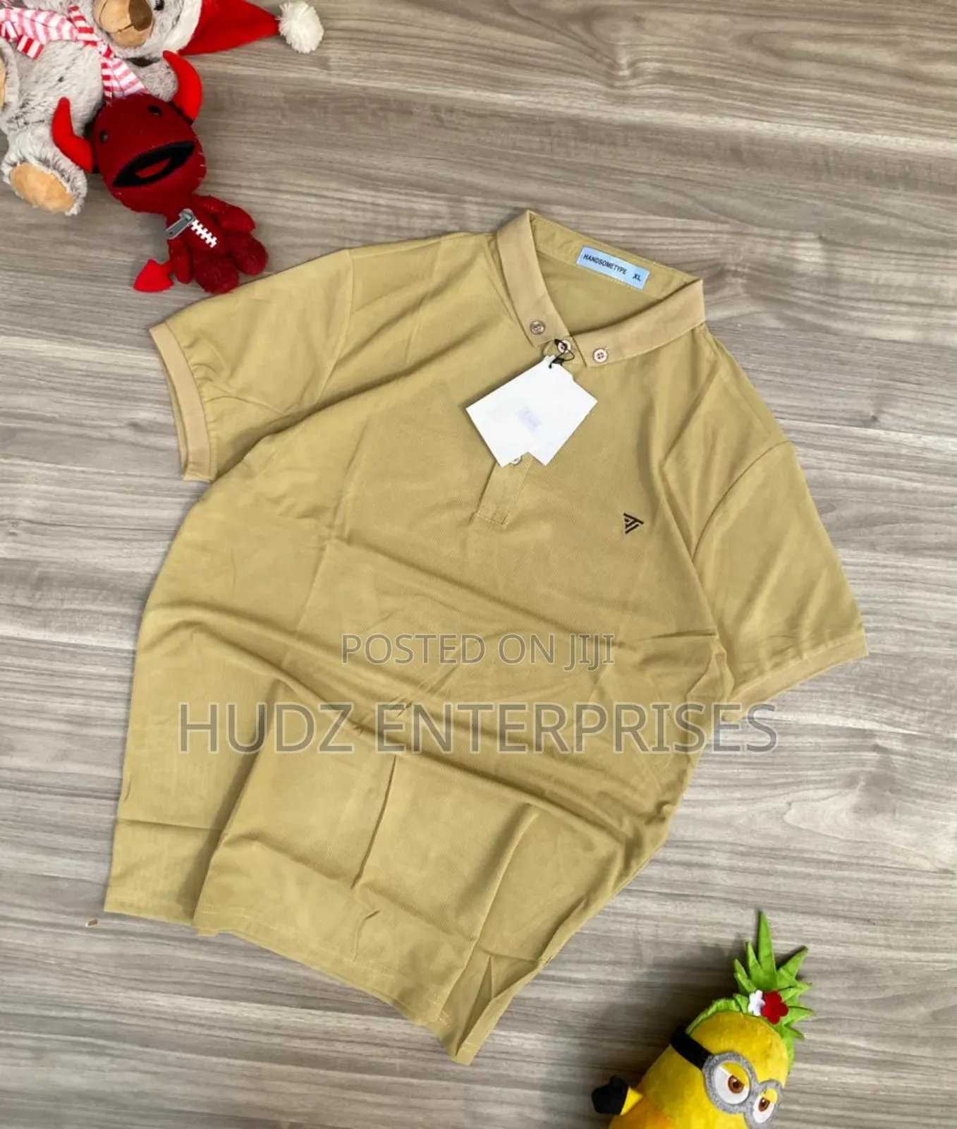 Smart Collar T-Shirt Brown and Cream