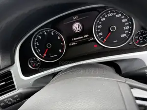 Volkswagen Touareg V6 Lux AWD 4MOTION 2015 Black