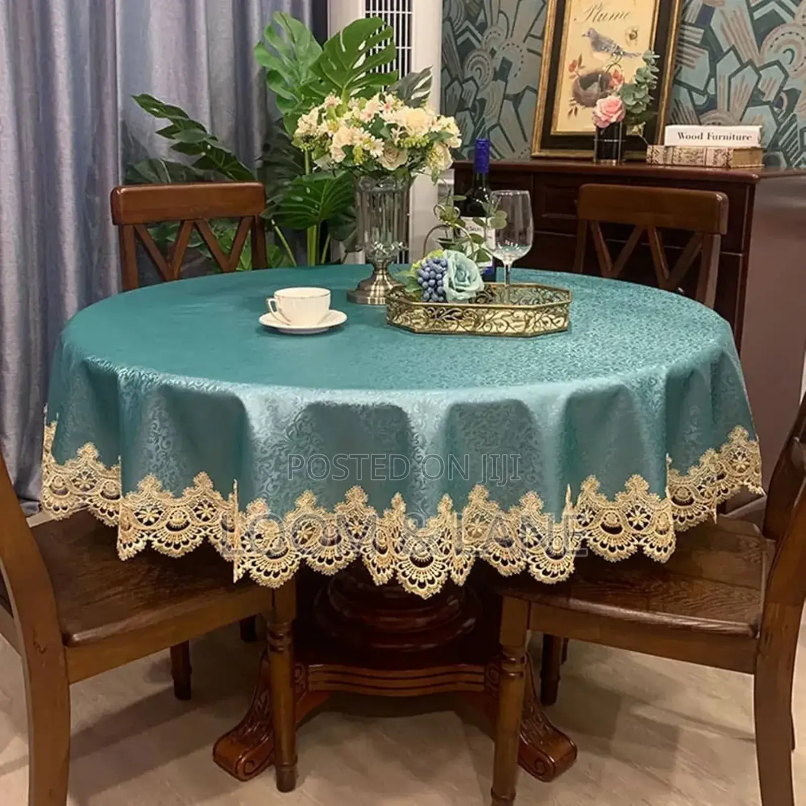 8 Seater Round Leather Tablecloth