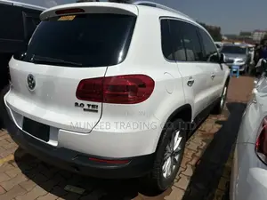 Volkswagen Tiguan 2.0 S 4Motion 2012 White