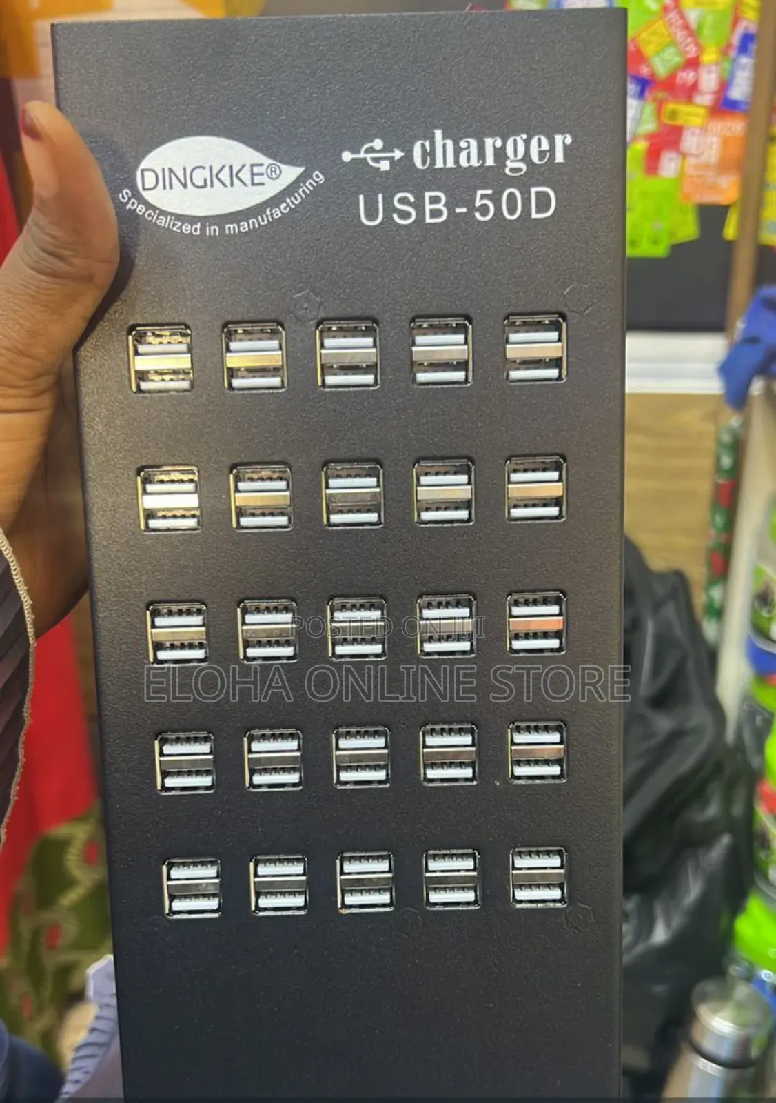 Intelligent USB Charging Station With 50 Ports