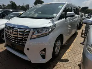 Toyota Alphard 2.4 Petrol AWD 2015 White
