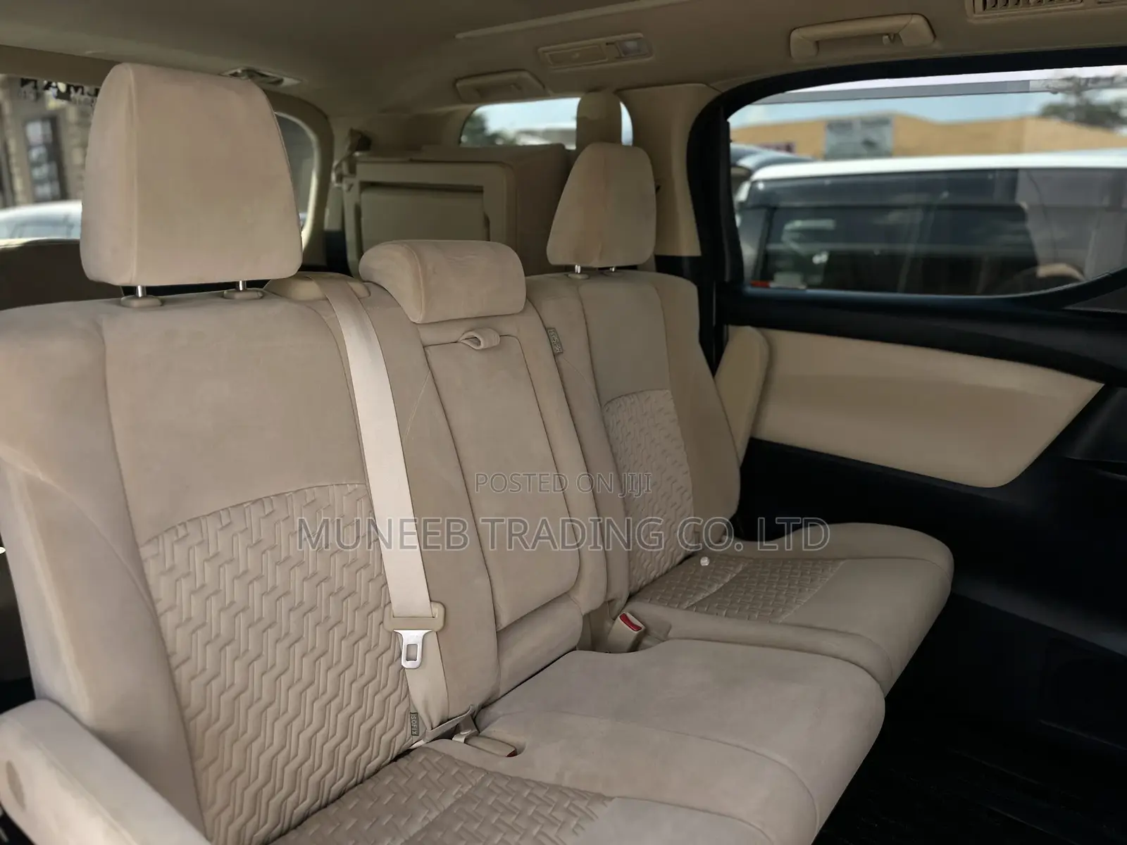 Toyota Alphard 2.4 Petrol AWD 2015 White