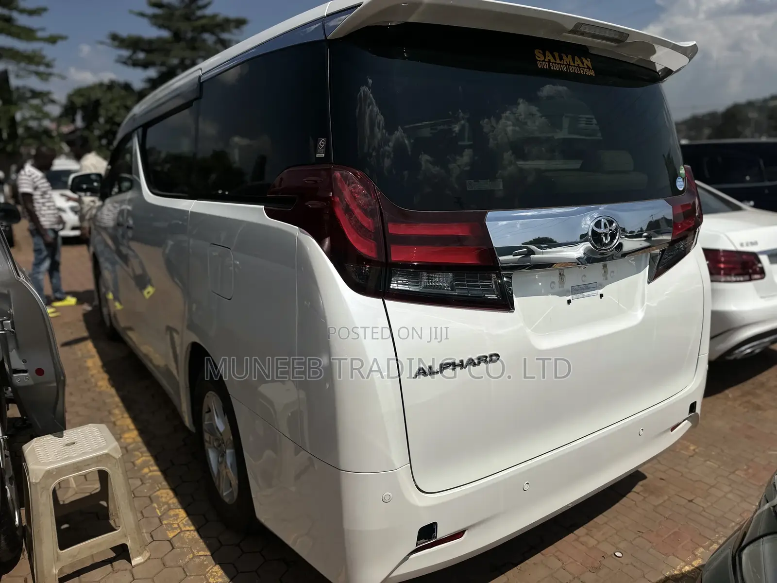 Toyota Alphard 2.4 Petrol AWD 2015 White