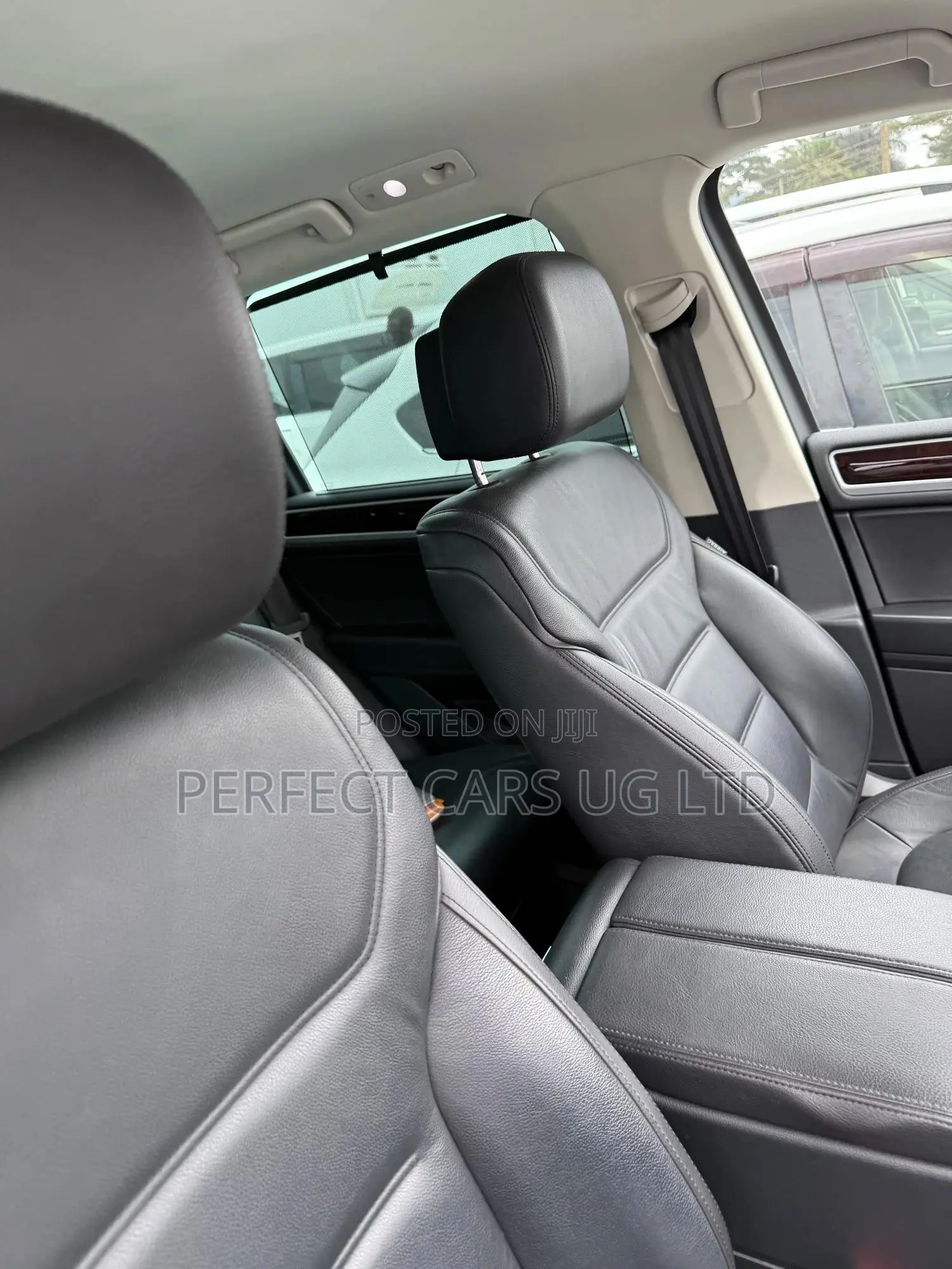 Volkswagen Touareg V6 Lux AWD 4MOTION 2015 Black