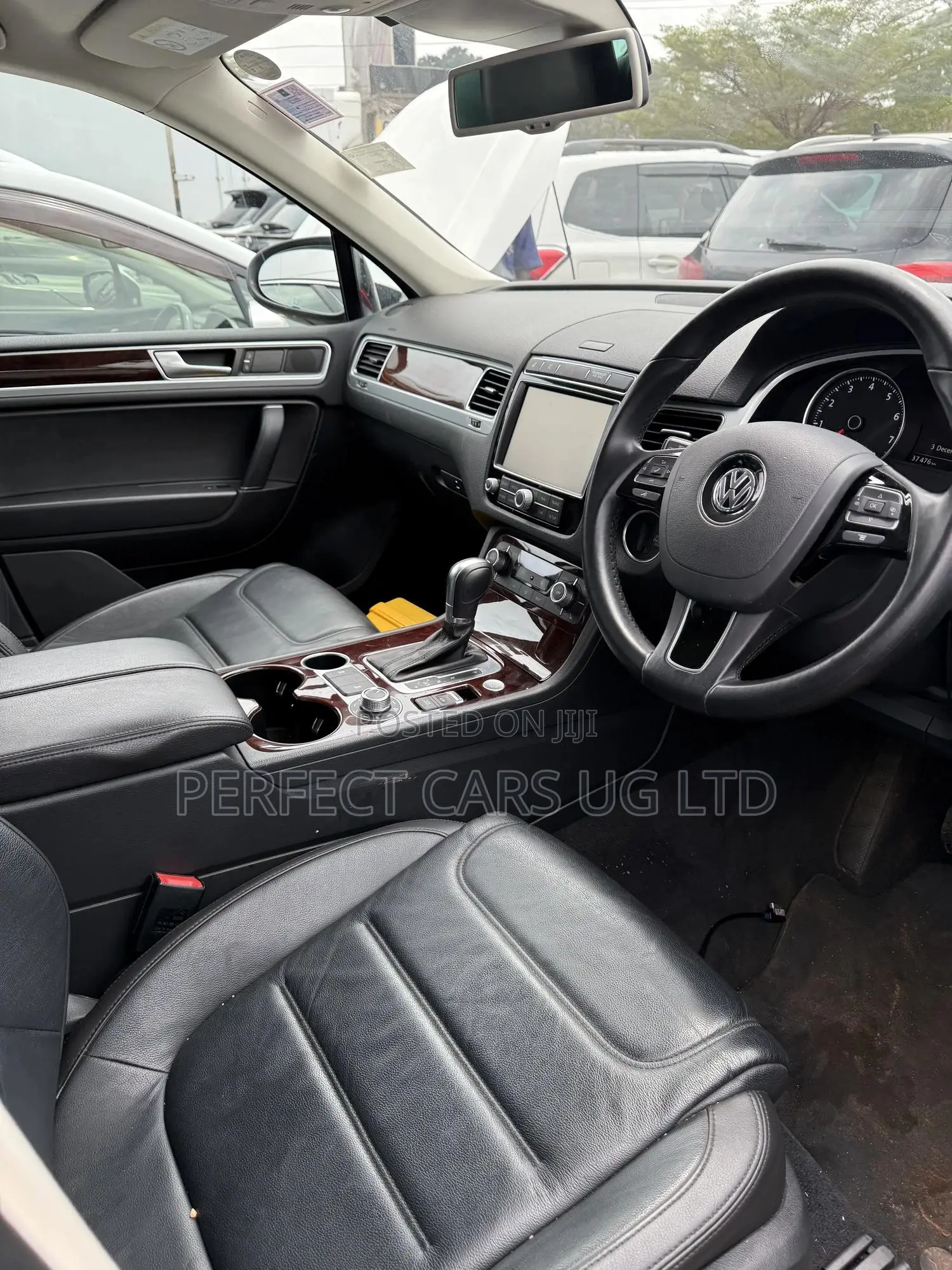 Volkswagen Touareg V6 Lux AWD 4MOTION 2015 Black