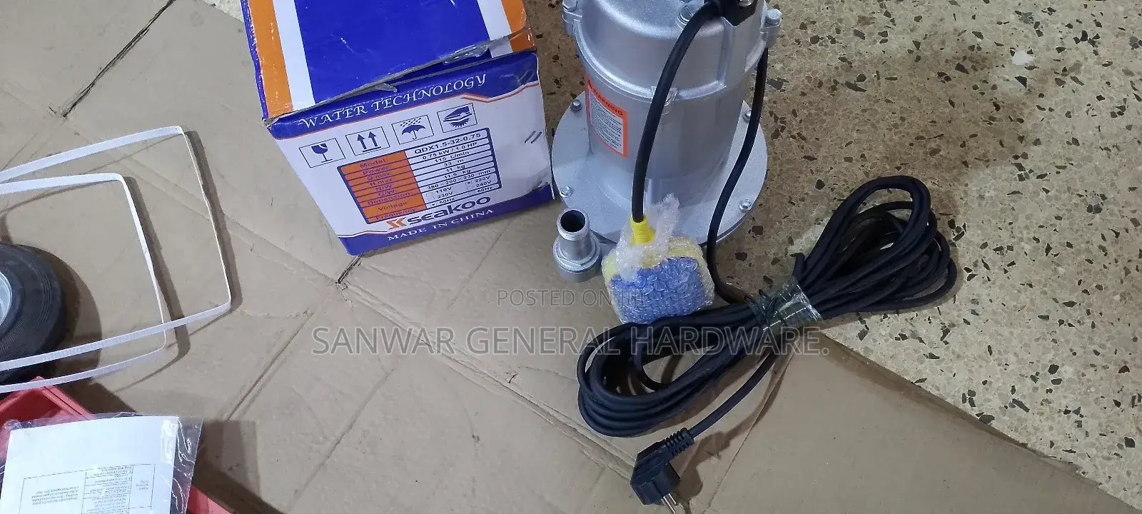 Seako,33m(1HP) Submersible Water Pumps