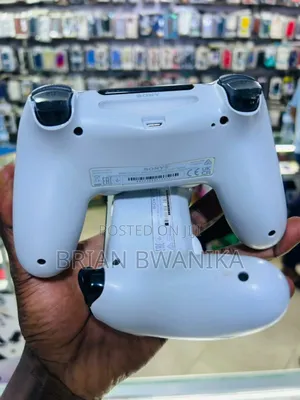UK Used Ps4 Pads Each at 