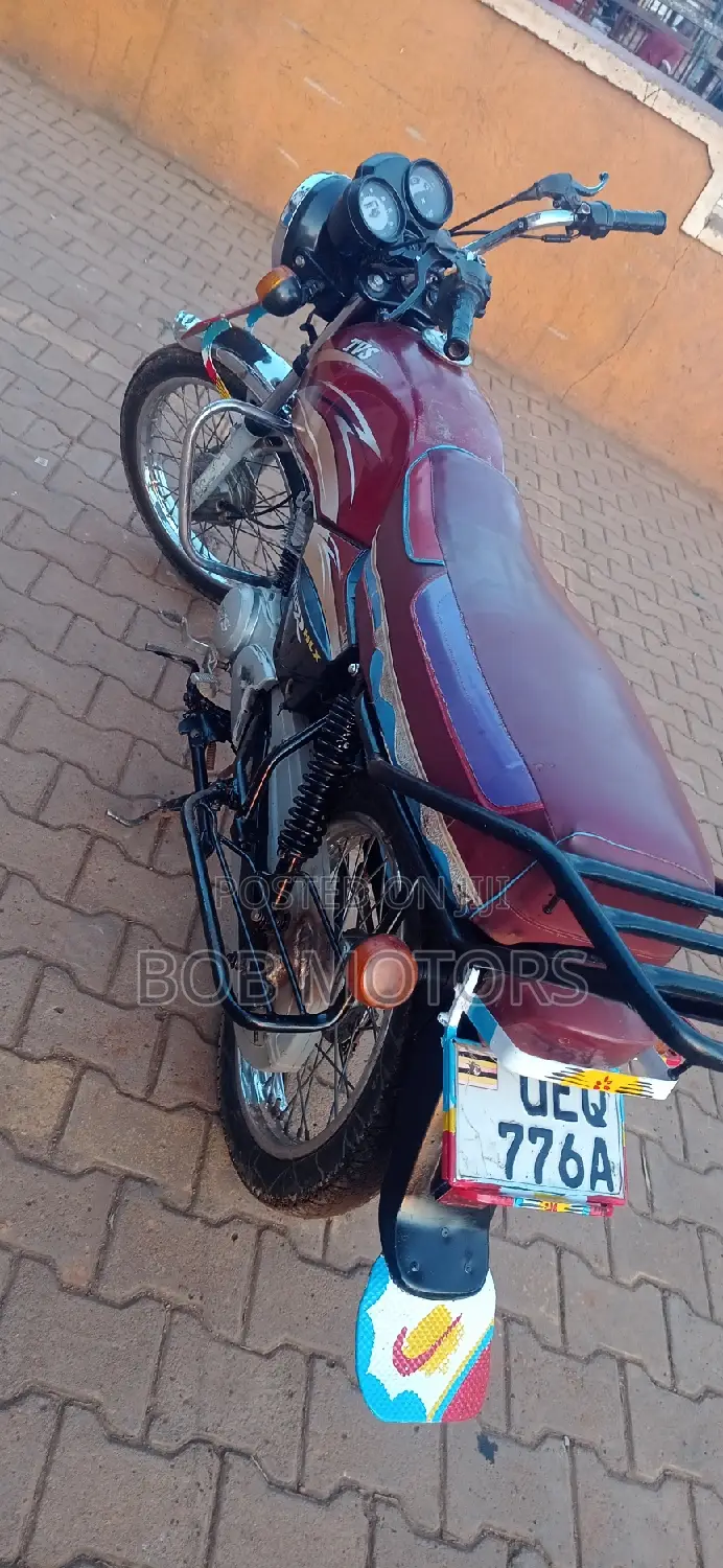 TVS XL 100 2023 Red