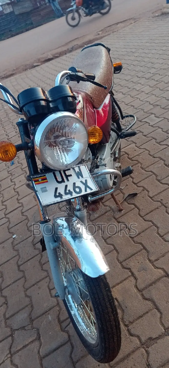 Bajaj Boxer 2022 Red