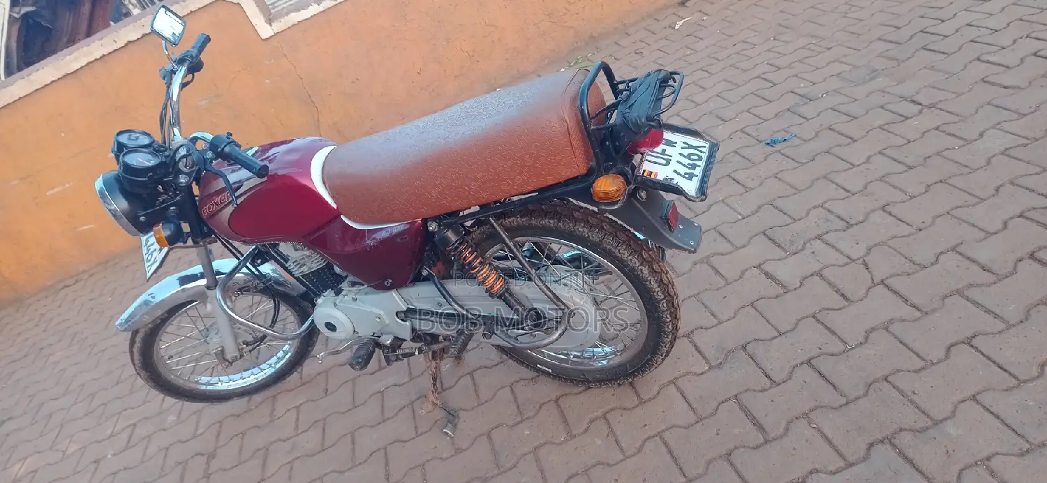 Bajaj Boxer 2022 Red