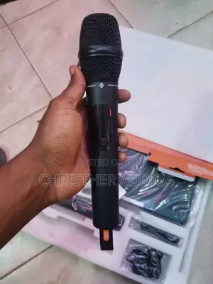 Wireless Masterpiece Microphone