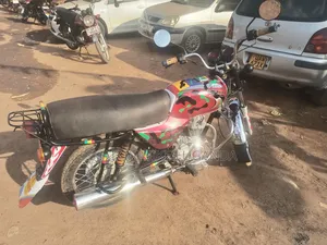 Bajaj Boxer 2024 Red