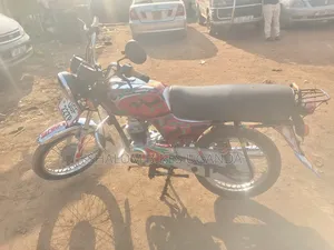 Bajaj Boxer 2024 Red