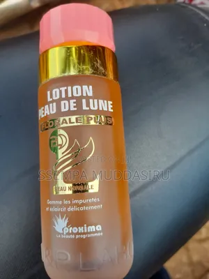 Oil Lotion Peau De Lune Face Cleanser Oil