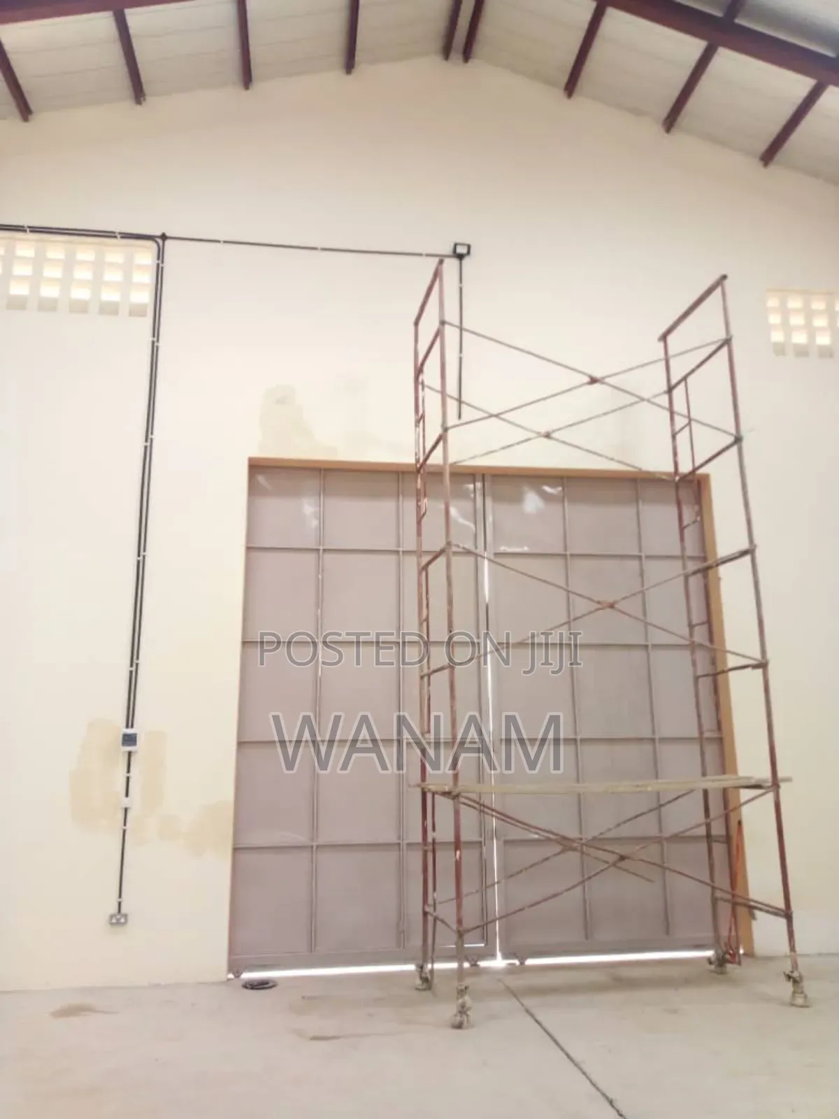 300 SQM of Warehouse Space in Luzira to Let.