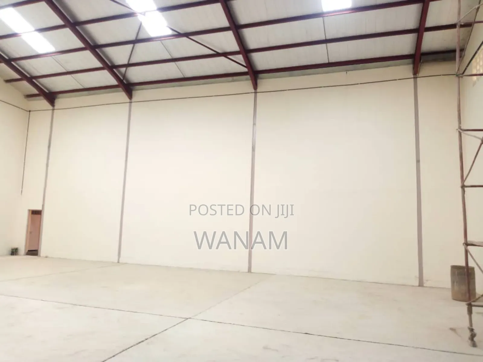300 SQM of Warehouse Space in Luzira to Let.