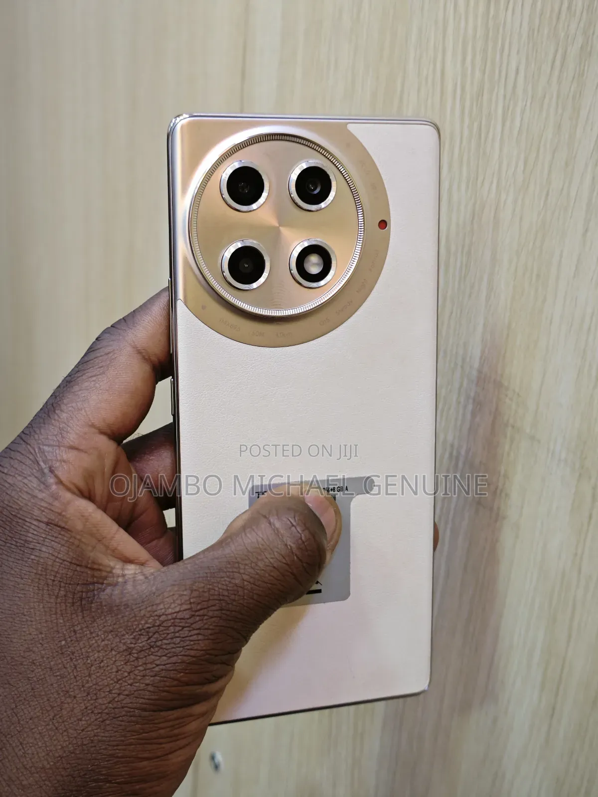 Tecno Camon 30S Pro 256 GB Gold