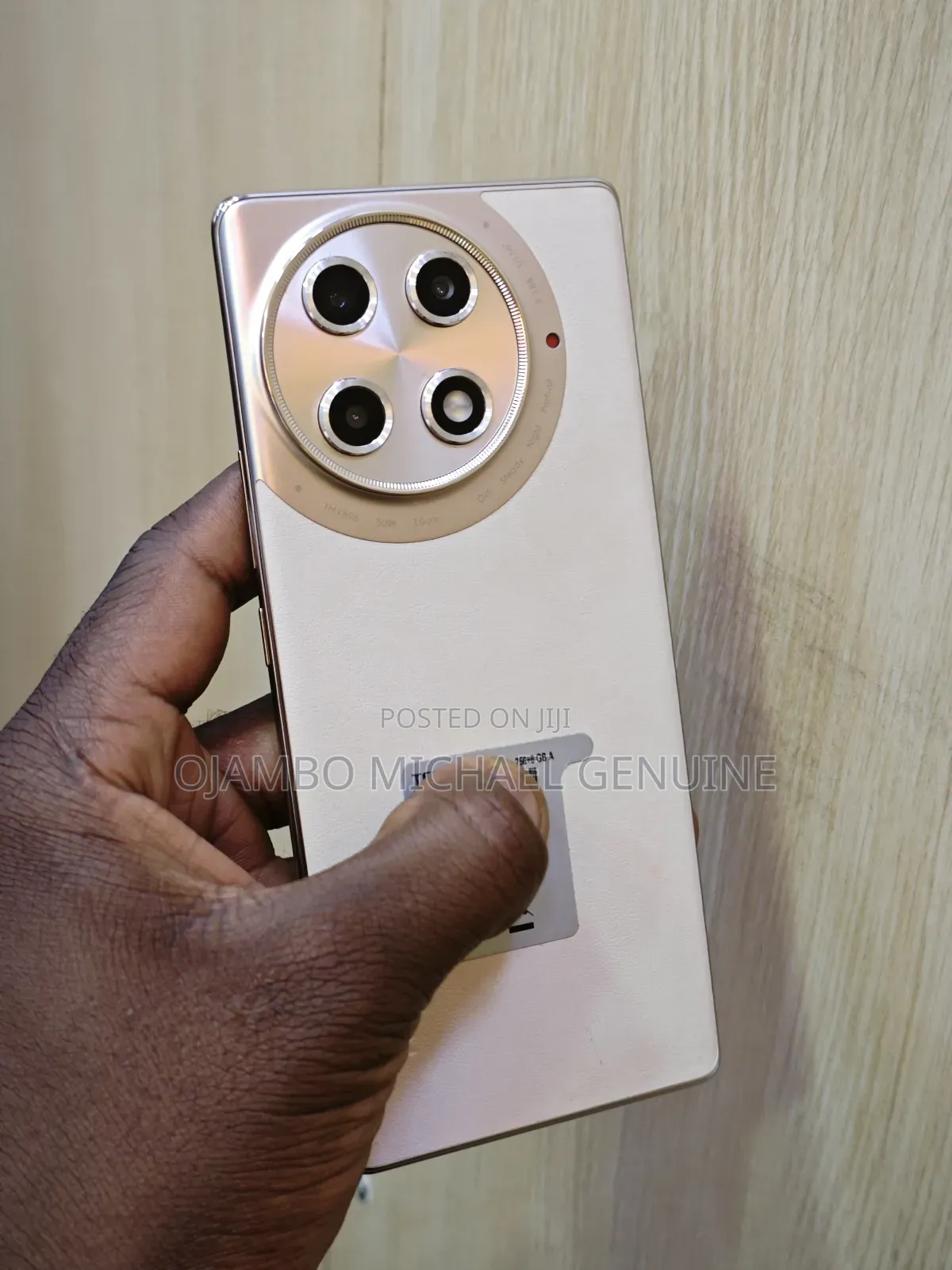 Tecno Camon 30S Pro 256 GB Gold