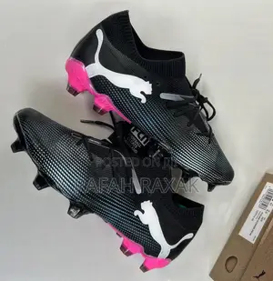 Puma Future 7 Ultimate Firm Ground Football Shoes/Cleats