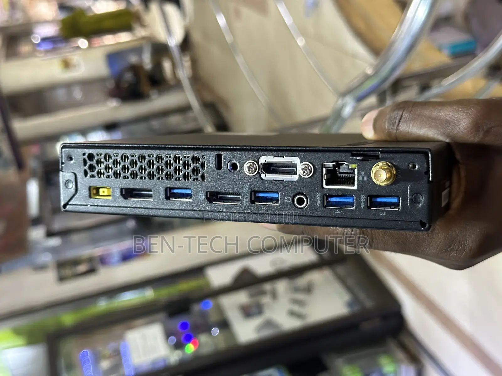 Desktop Computer Lenovo 4GB Intel Core I3 HDD 500GB