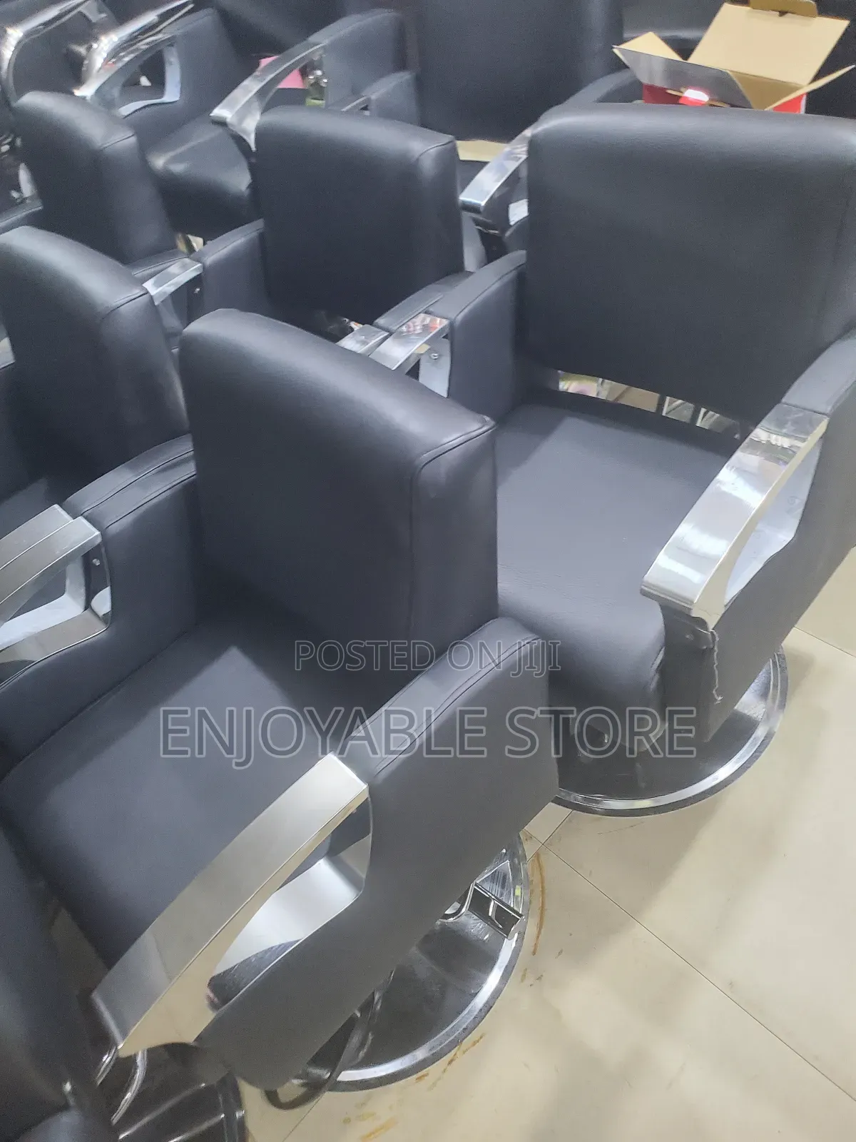 Executive Salon Chair Brand New
