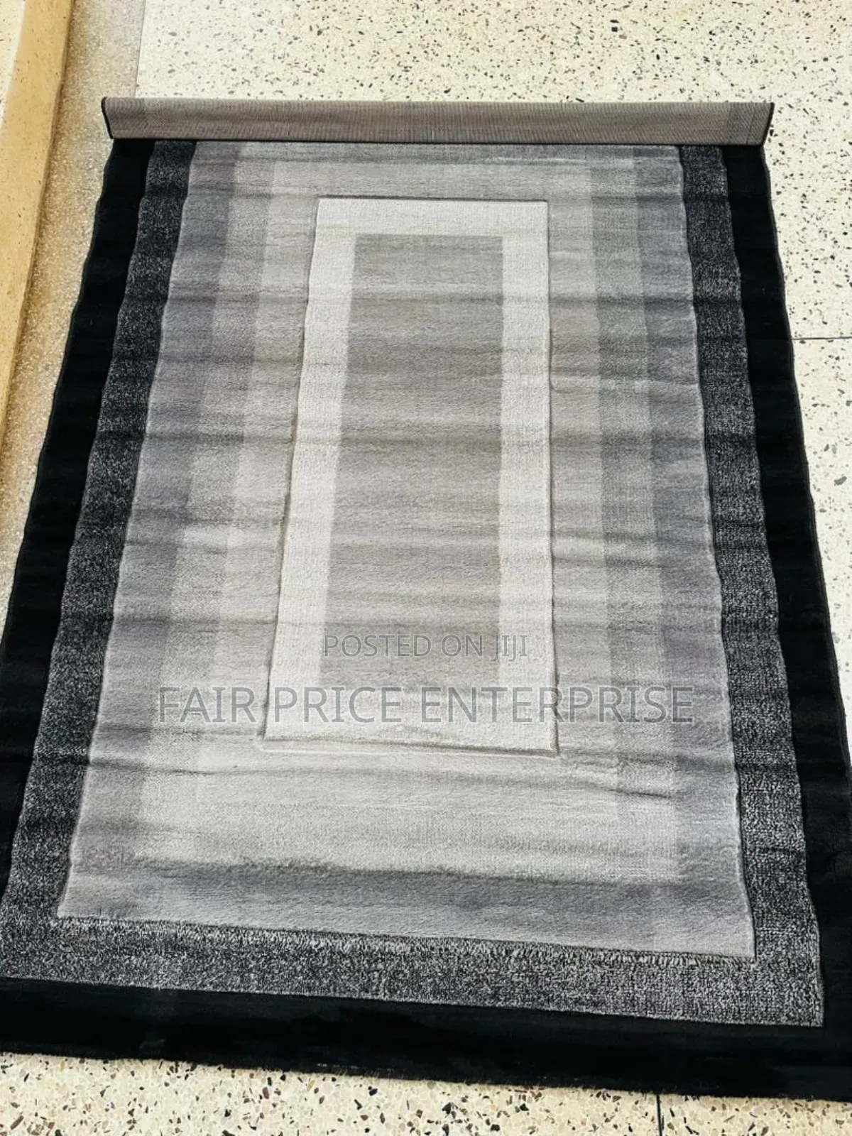 Classic Rug Carpet 250cm by 350cm