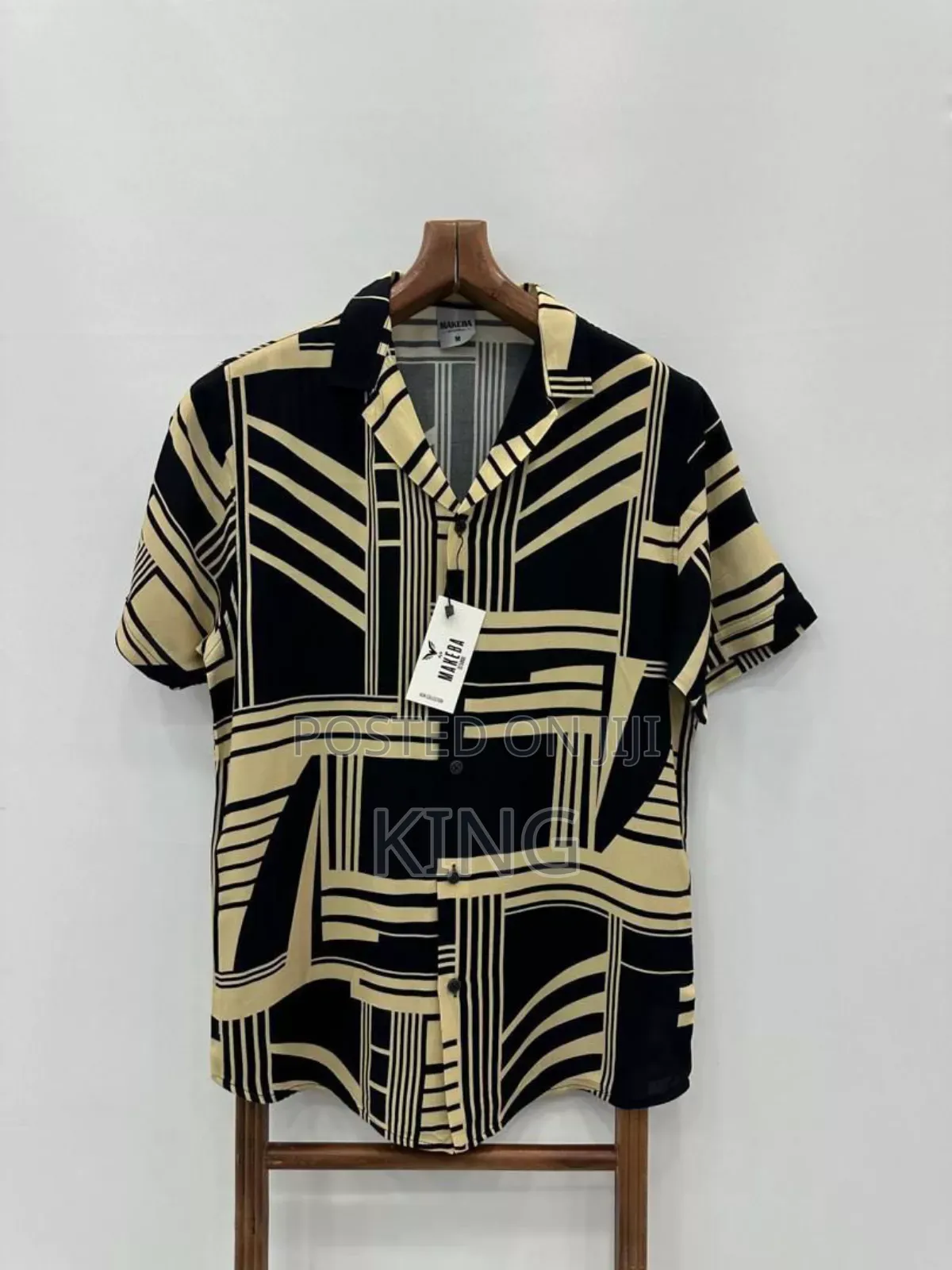 Foxer Istan Shirt. Vintage
