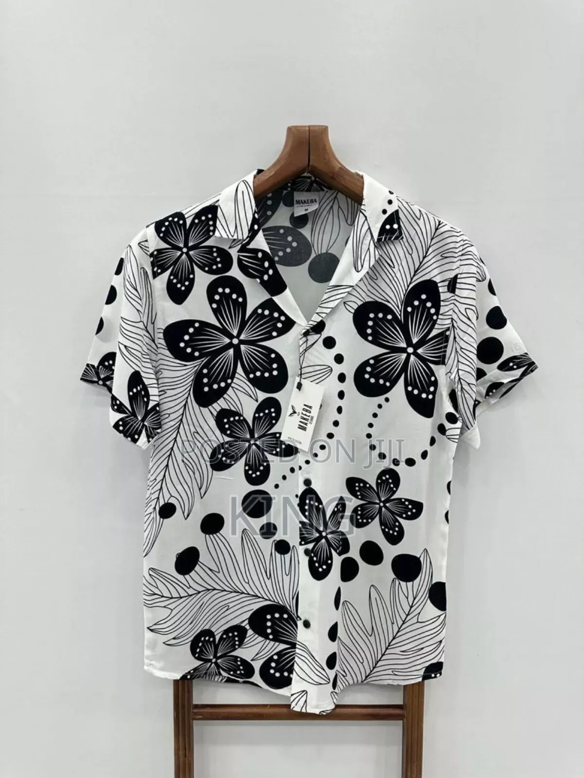 Goldie Istan Shirt. Vintage