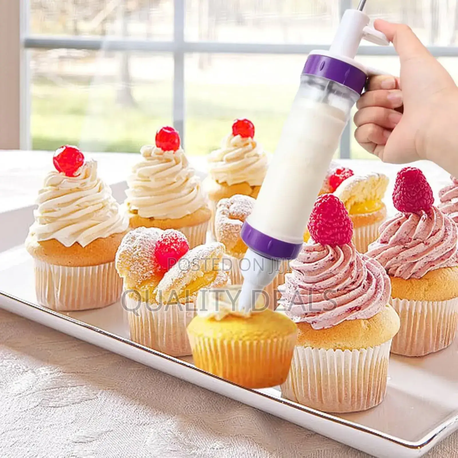 Dessert Decorator