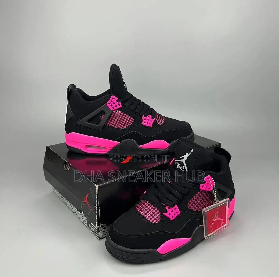 Air Jordan 4 “Pink Thunder”
