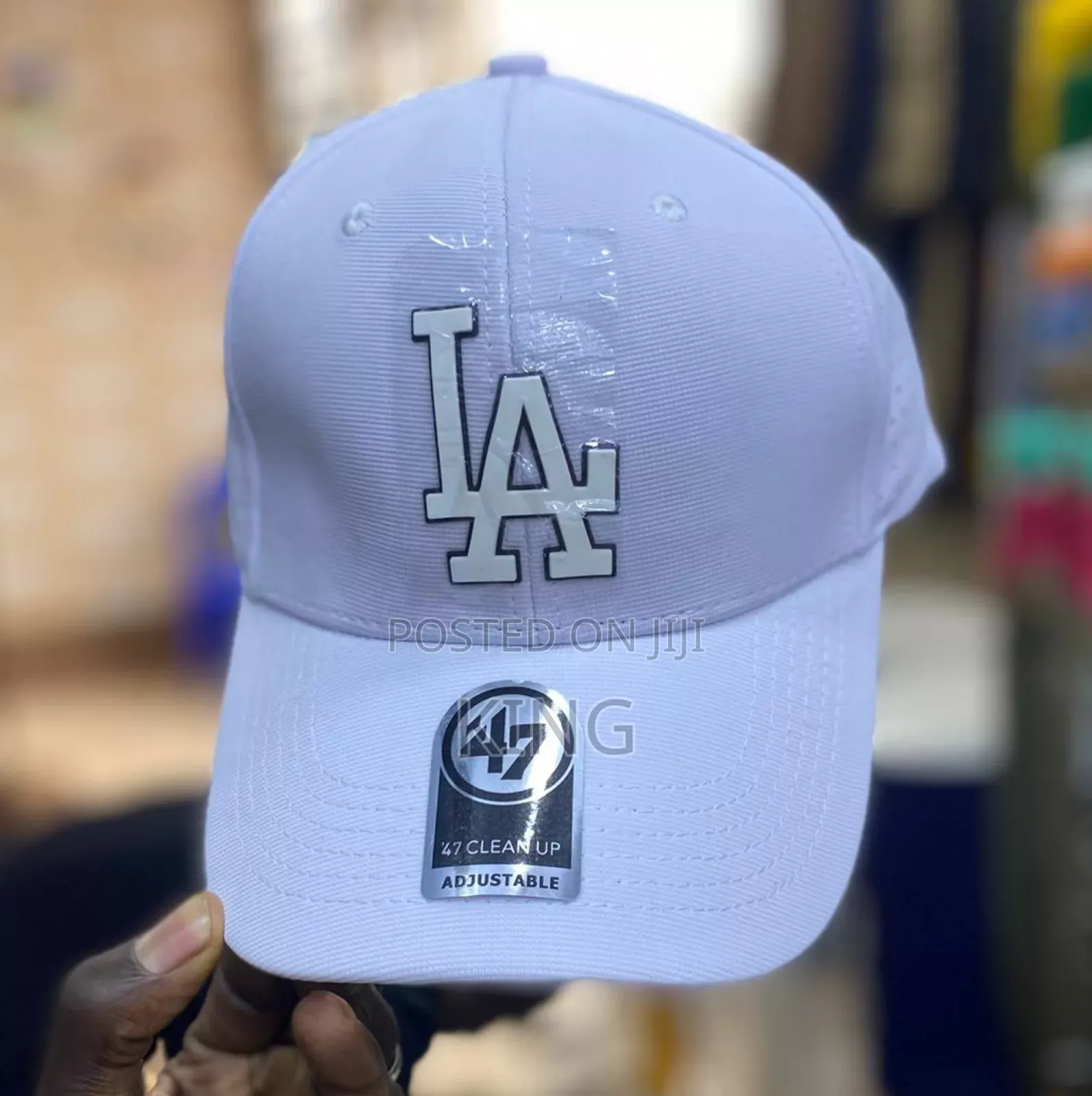 Louis White Cap