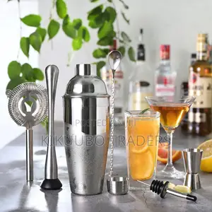 Drink Mixing Cocktail Shaker Kit