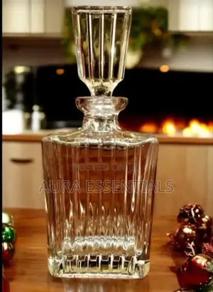 Crystal Decanter With Stopper