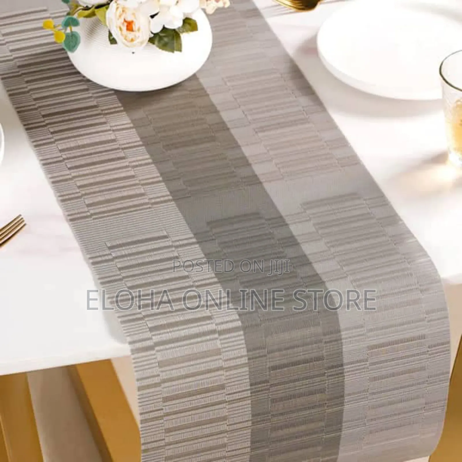 Brand New 4 Seater Dinning Table Runner