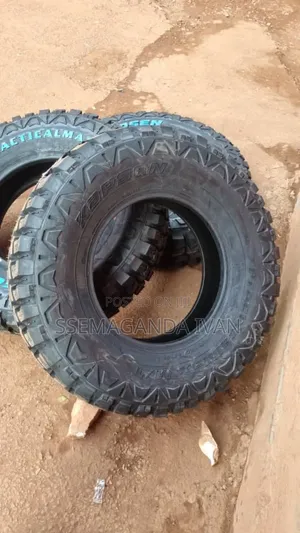 235/85r16 M/T 116q Kapsen Tyres