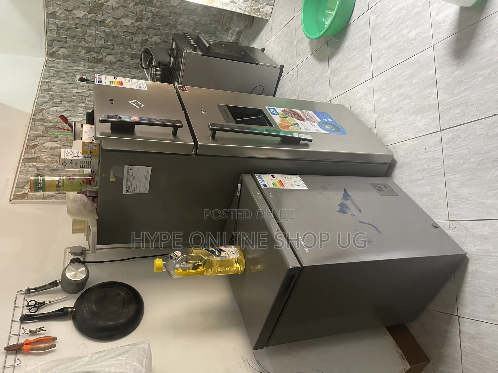 Fridge and Deep Freezer Buyer and Repair Technician