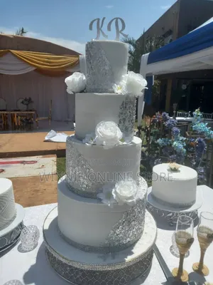 Wedding Amaizing Cake