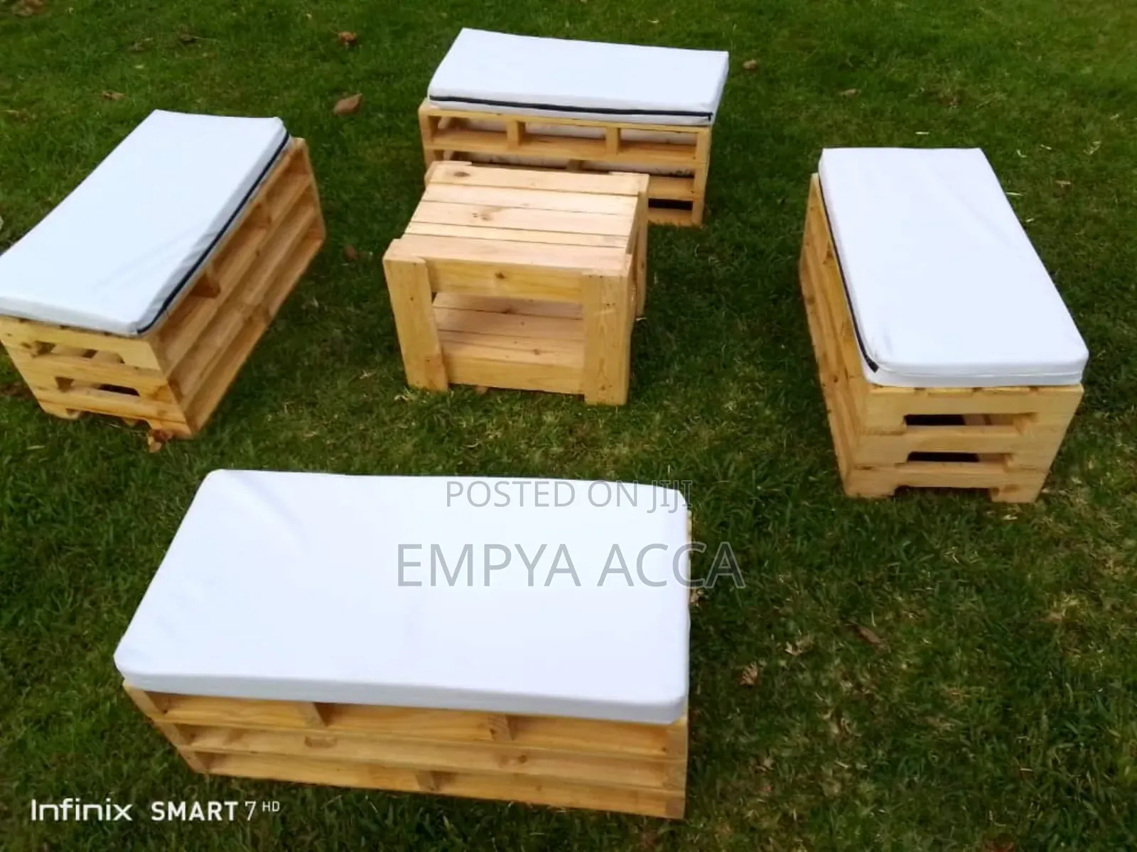 Recreation Pallet Furniture