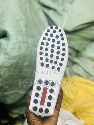 Original Men’S Tod’S White Moccasins