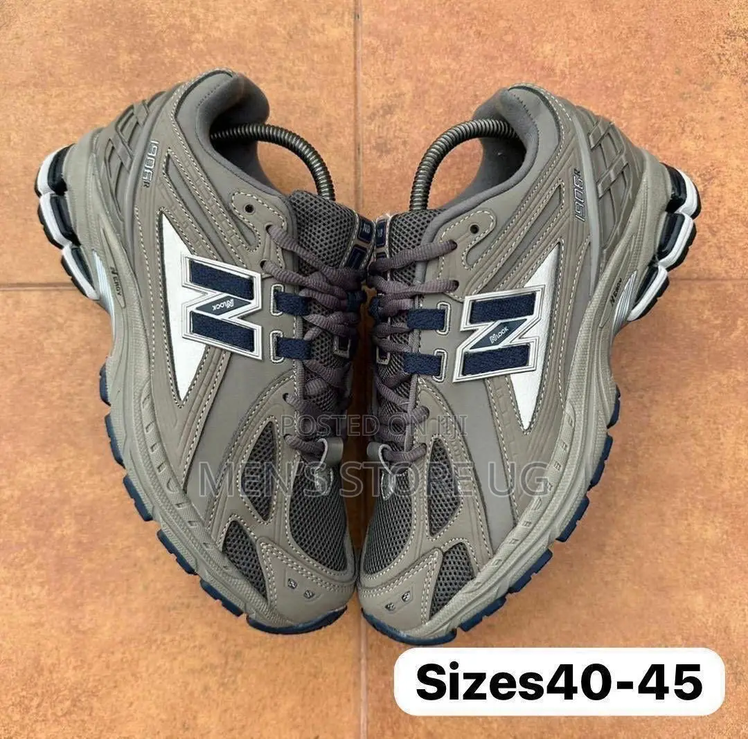 New Balance 1906r Men’S Classic Sneakers